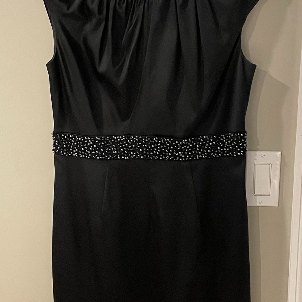 Dress - Picture 4 of 5